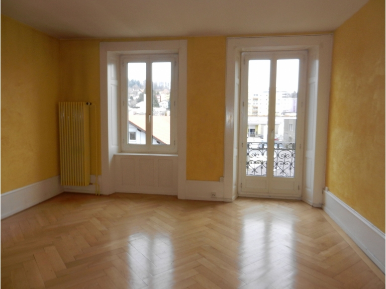 Séjour avec balcon
