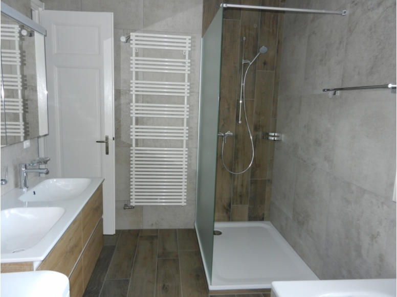 Salle de bains-douche-wc
